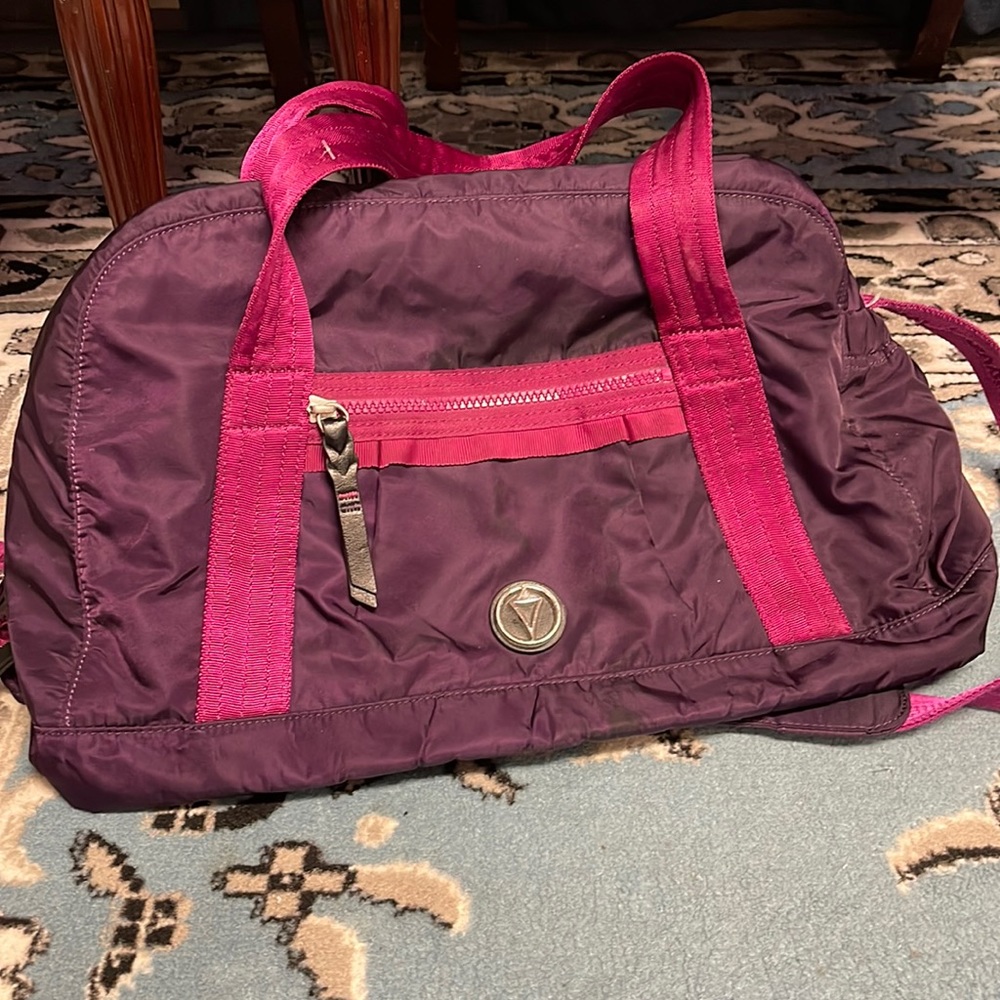 Ivivva gym bag